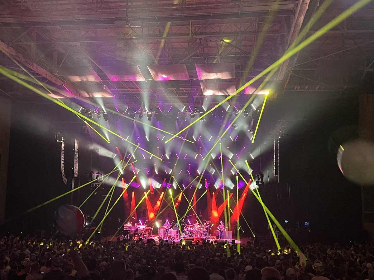 TheeAngryWaiter's tweet photo. Great times at Great Woods this weekend! 🐟⭕️
#phish #phishtour24 #greatwoods https://t.co/RCIBIQ92FL