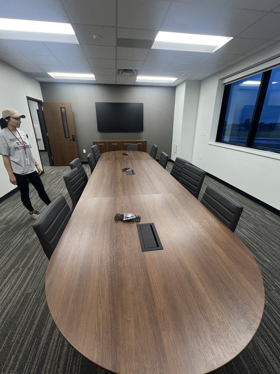 Jeff Chandler tweet media