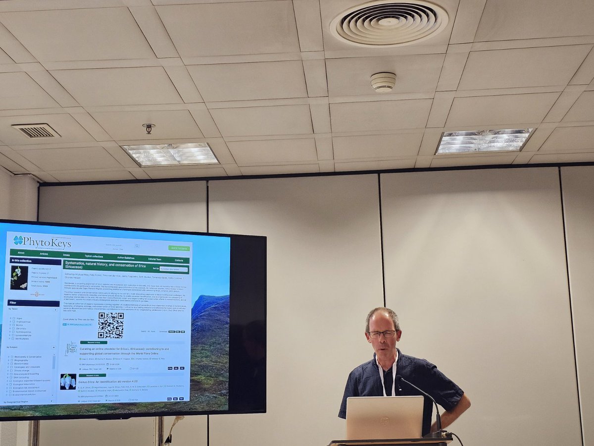 PhytoKeys's tweet image. 🔥 LIVE from #IBC2024!

🌿 At the #Ericaceae session, @PirieMike points at the #Erica special topical collection in our #journal: doi.org/10.3897/phytok… 🔓

@ibc2024 @TheWorldFlora #iambotanist #botany #taxonomy