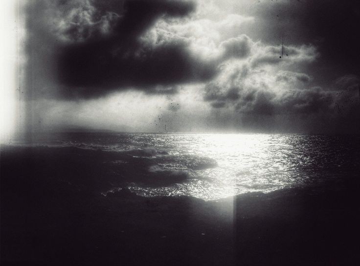 sveeg_'s tweet photo. †★'♪In your eyes  filled with tears i saw only light
... https://t.co/y48Wgd5WX2