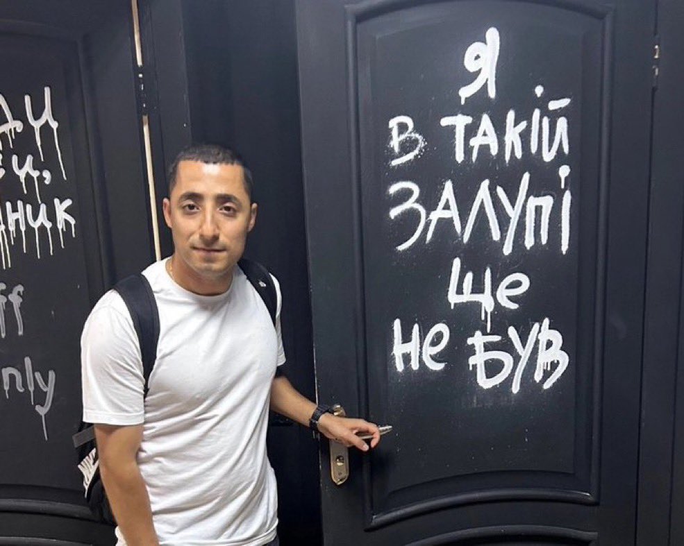 pan_nikhto's tweet photo. новоприбулі в твітер через день бі лайк: https://t.co/F75RyuBWcb