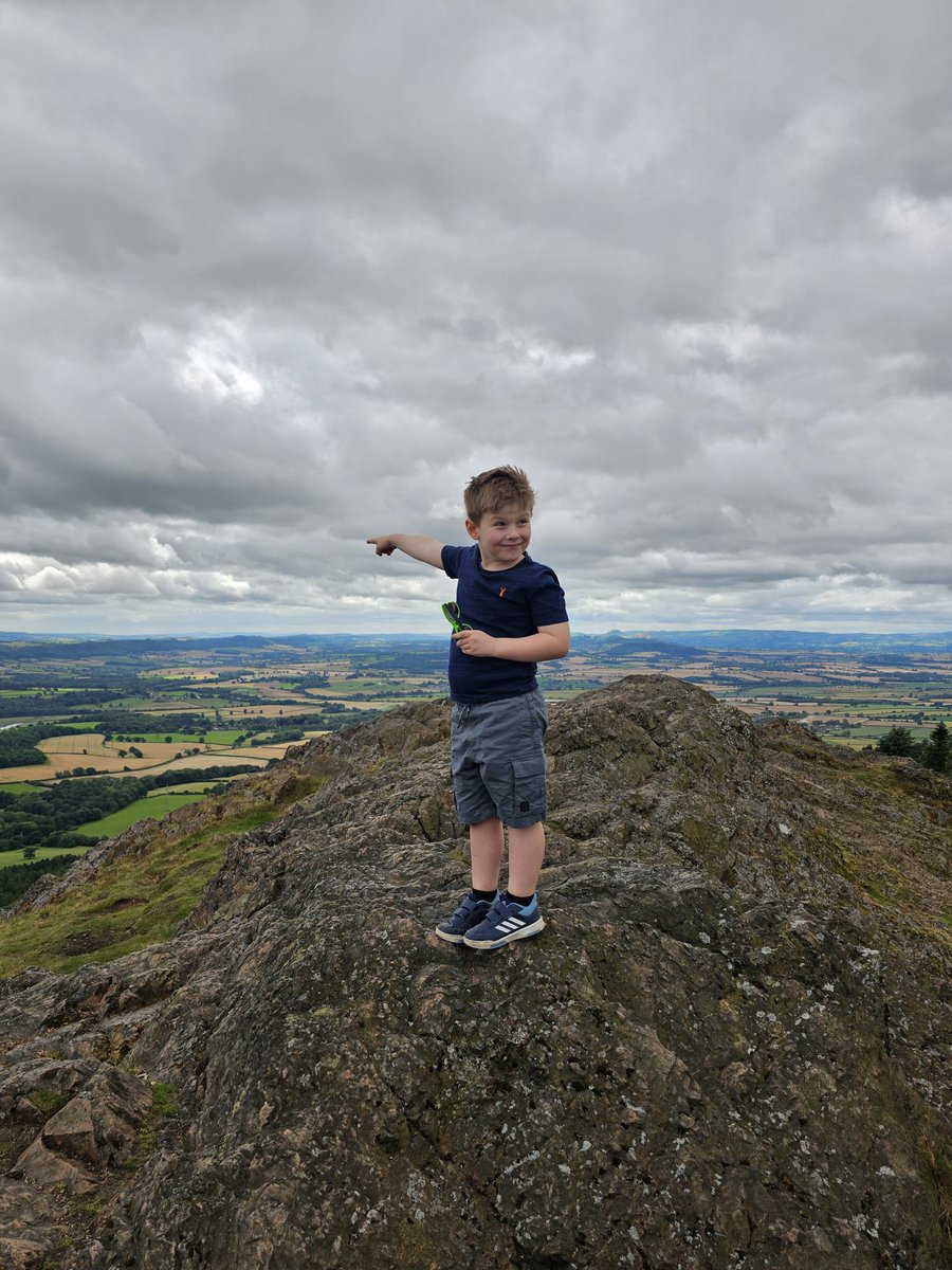 1st day of the #SchoolHolidays. Out in fresh air up the #Wrekin #ShropshireHills. Start as we mean to go on. #BuddyCrew #FatherandSon