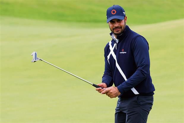 Congratulations to Shubhankar Sharma for an outstanding top 20 finish at the British Open! Your dedication and skill continue to make India proud. Keep shining and inspiring future generations! #BritishOpen #ShubhankarSharma #PrideOfIndia #Golf