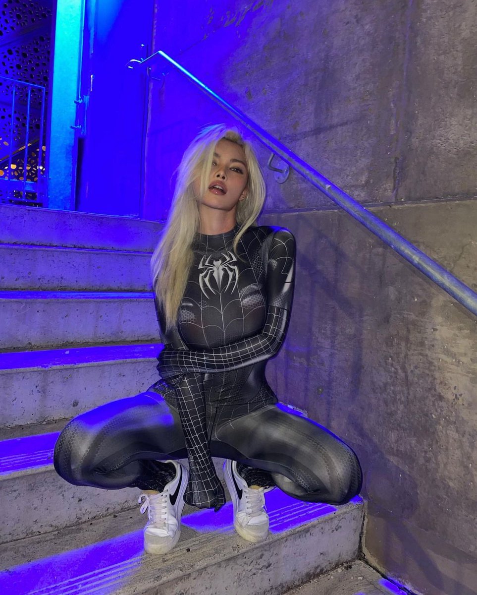 expilcut's tweet image. 