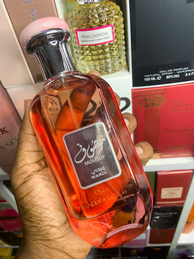 FragranceGirlie's tweet photo. Pick your favourite shade of Mousuf for 18k only✅
Order, pay, receive and refer me✨🛍️
#iyaloja #Marketing #SmallBusinessMatters #lifestyle #Fragrance https://t.co/W30mpPtFpg