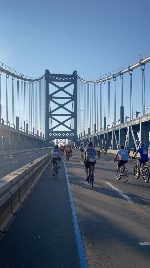 MedfordPD's tweet photo. Officers Sabados, Scheer, Kostue, and Cpl DiBiase participated in the 37th Ben to the Shore Bike Tour alongside 4K riders from the Ben Franklin Bridge to AC. 
The tour supports the Walls of Heros which supports our regions first responders. https://t.co/Zx9Rusgvnd