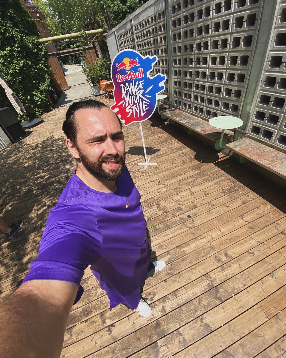 First step ✅ so grateful to represent electro, Timișoara &amp; my style in the national final @redbullro x @redbulldance 🇷🇴
See you in 31 August in Bucharest 🙏🏻

#redbulldanceyourstyle #redbulldanceyourstylero #electrodance #timisoara #artformance