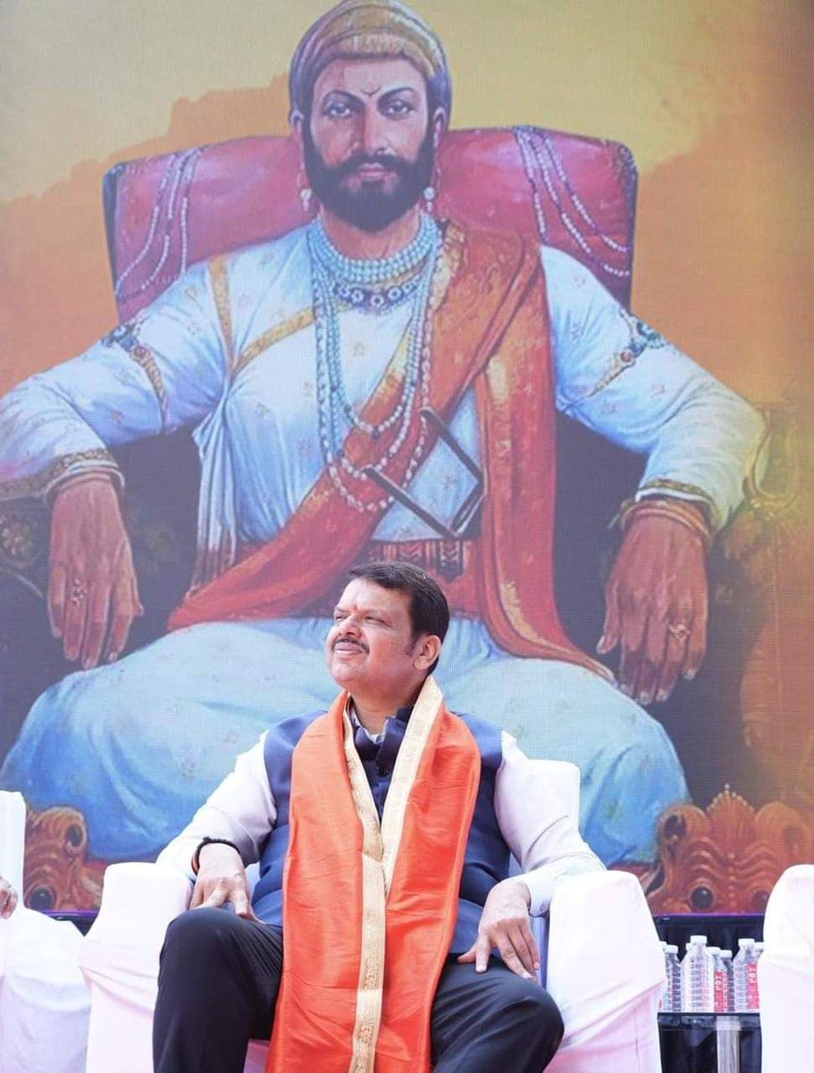 hinduraj1991's tweet photo. महाराष्ट्राच्या राजकारणातील कोहिनूर हिरा 
कर्म धर्म मराठा असणारे महाराष्ट्र राज्याचे माजी मुख्यमंत्री तथा गृहमंत्री माझे नेते देवेंद्रजी भाऊ फडवणीस साहेब आपणास वाढदिवसाच्या भगव्या शुभेच्छा
@Dev_Fadnavis 
@Devendra_Office 
@Team__Devendra  
@ANULOMMH
@DrMulje https://t.co/cXC9pubtsd