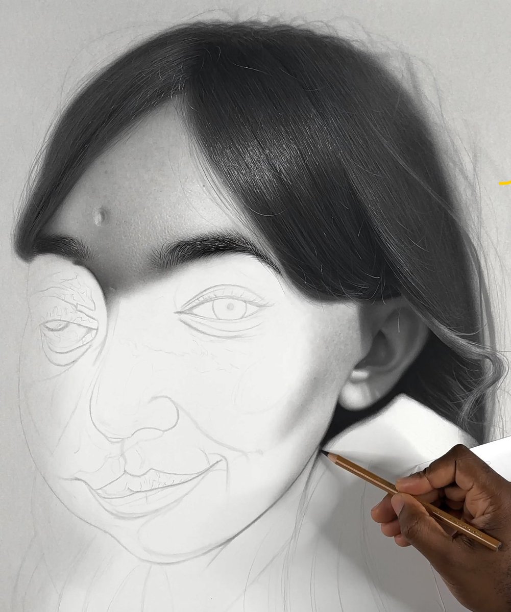 KOkaforart's tweet photo. Chapter 44!

Today is 22nd July and it just so happens to be Nikki's birthday! Wishing her much more continued success, happiness and good health x

#DrawingAwareness #NikkiLilly #FaceEquality #Hair #Portrait #Pencil #Drawing https://t.co/tAMaqv8XQD