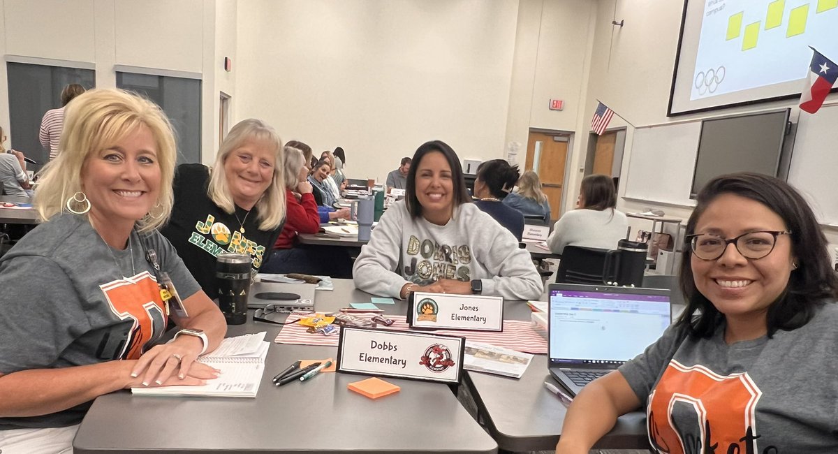 Collaborating with our sister school <a href="/jonesrisd/">Jones Elementary</a> Leadership Day 2 ! <a href="/RockElemC_I/">Rockwall ISD Elementary Schools</a>
