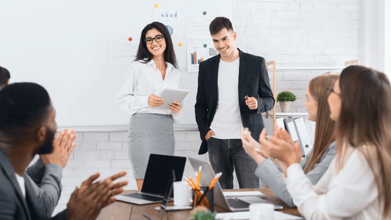 ll➤ Bien intégrer un nouvel embauché conduit à sa réussite professionnelle et à celle de l’entreprise. ✅ 13 points à ne pas oublier.

Nouvel embauché : 13 points fondamentaux pour bien l'intégrer

reussir-son-management.com/bien-integrer-…