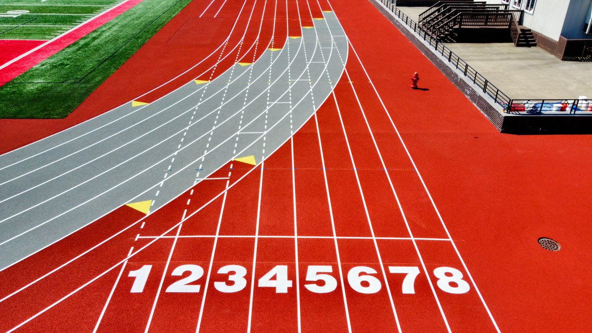 BeynonSports's tweet image. There&apos;s no doubt that the new track at Perry High School in Ohio, home of the @Perry_Pirates, is designed to leave a lasting impression.🏃🏟️We&apos;re proud of the finished product &amp;amp; hope the school&apos;s student-athletes enjoy training on their @BeynonSports track system!…