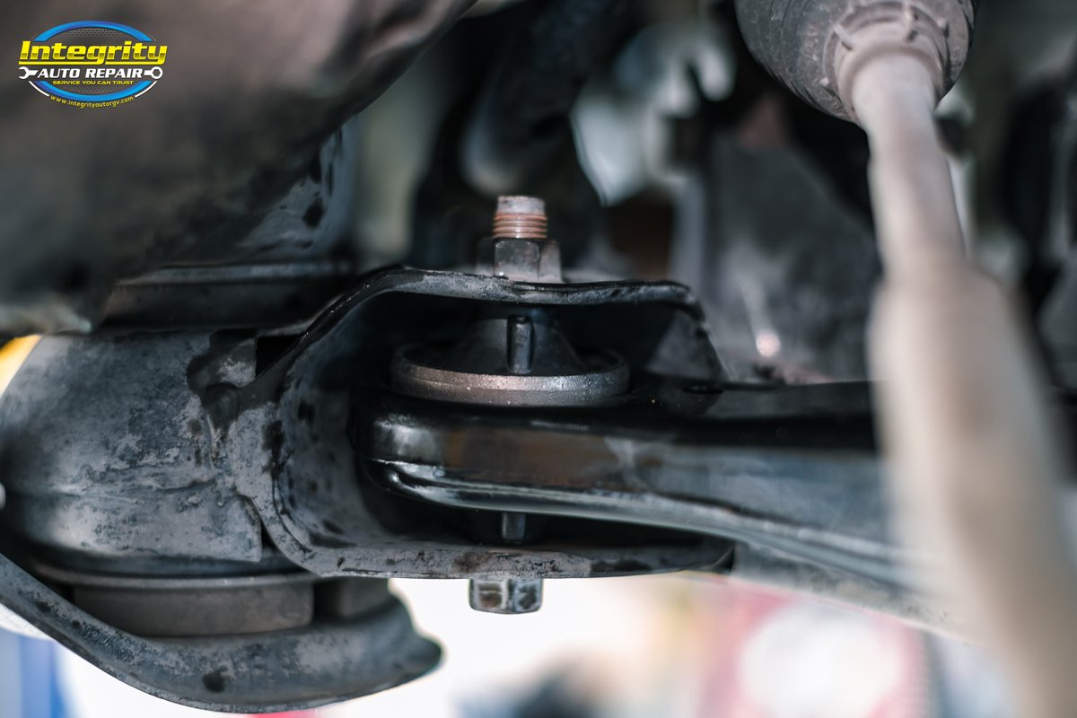 IAR_RGV's tweet photo. There are several bushings throughout your vehicle's suspension, over time these will start to wear out, crack, deteriorate, and will cause metal to metal contact with other components. #integrityautorepair #rgv #rgv956 #automotiverepair #vehiclemaintenance #suspensionrepair https://t.co/ikTSCkKgzF