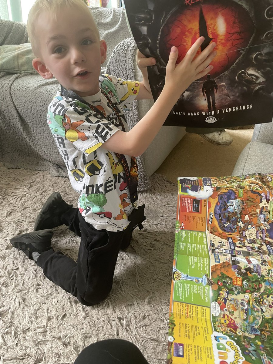 Bracksmum's tweet photo. @altontowers You have made one little boy so happy!  Big thank you to James in guest services.. https://t.co/hamycOuZwO