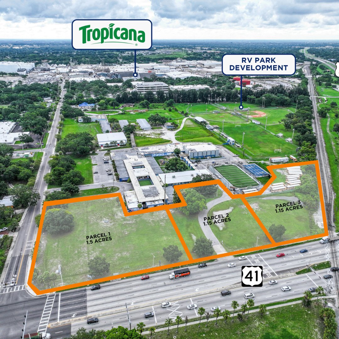 #ForSale | 3 Retail Out Parcels on US-41

Frontage on US-41 at a signalized intersection, these three out parcels total 3.8 acres and offer a promising development opportunity in Downtown Bradenton.

📍202 13th Avenue East, Bradenton
🔗 loom.ly/dzDtMjs