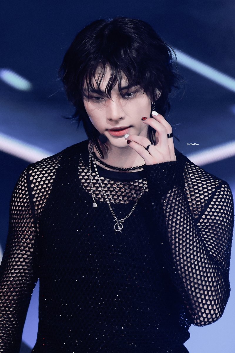 sdr00320's tweet photo. 240721 🖤💥💥
#Straykids #Hyunjin #스트레이키즈 #현진 #황현진 #黃鉉辰 #ヒョンジン https://t.co/qcT7SnObyW