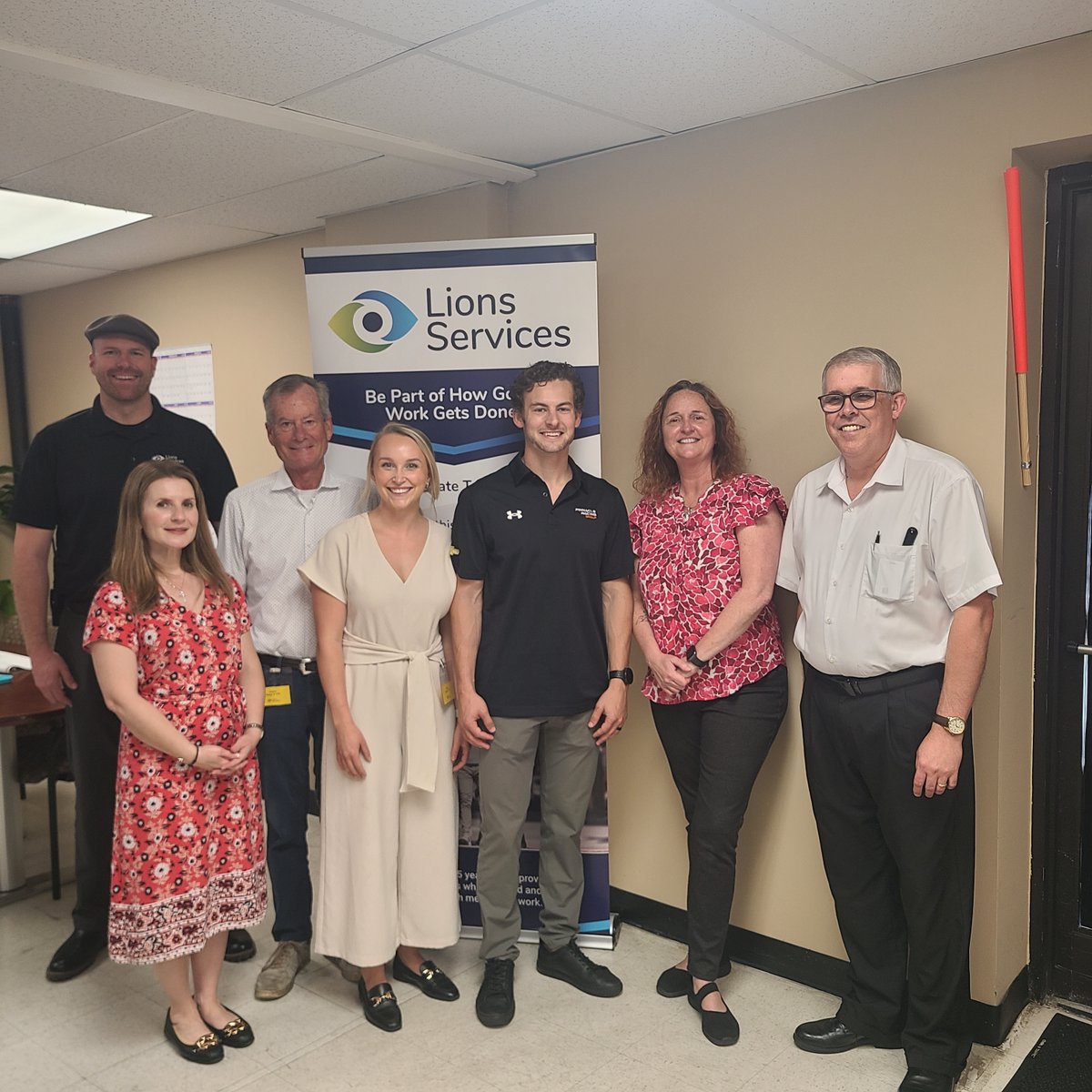 ServicesLions's tweet photo. Upcoming race care superstar, Connor Mosack and his family visited Lions Services to learn more about our work in the community. Connor races for JR Motorsports (Dale Jr's team and raced the 88 in Chicago recently. #connormosack #NASCAR #racing #veterans #JRMotorsports https://t.co/EK68eTV7Vp