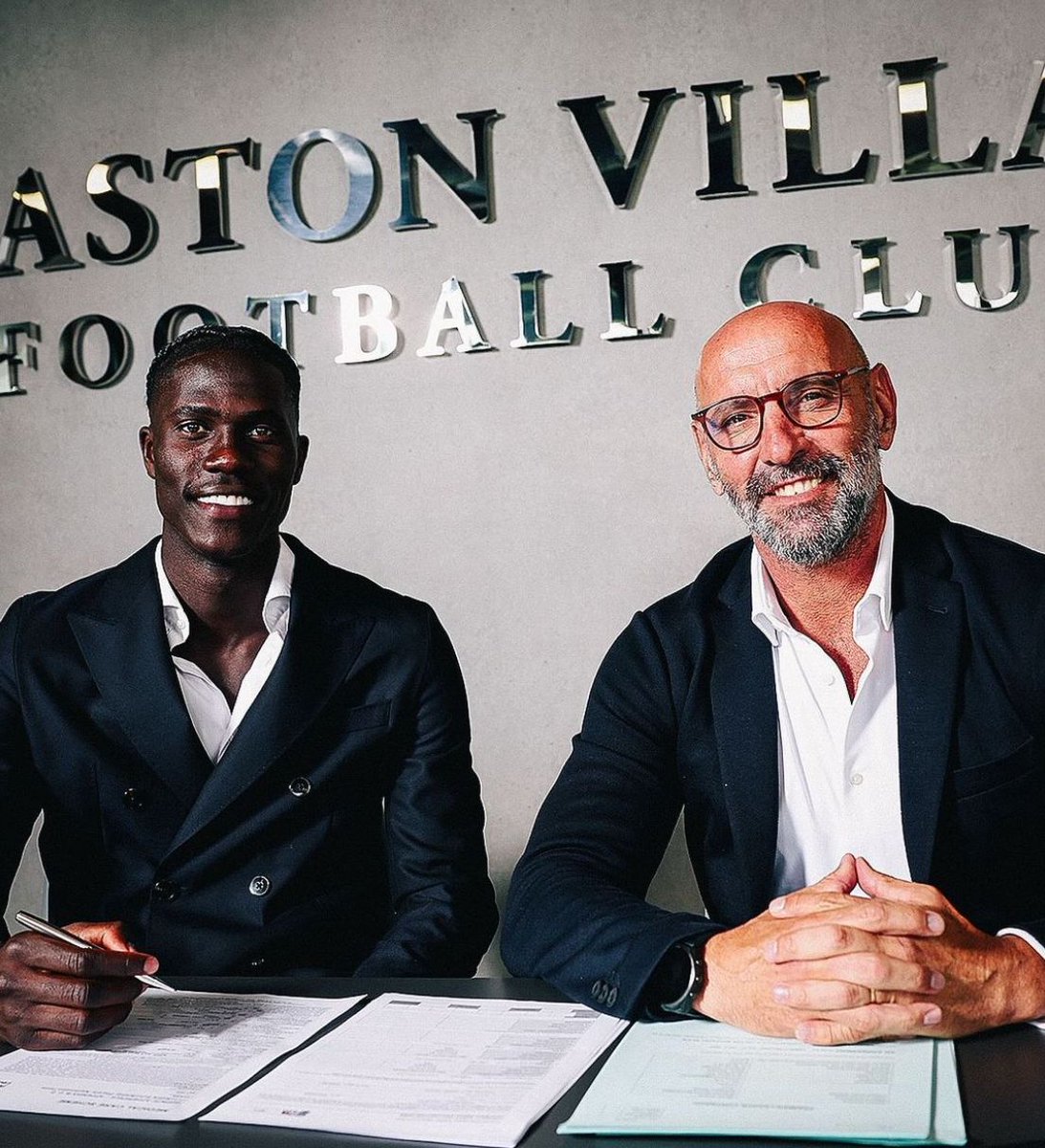 La Pause Foot tweet media