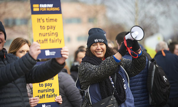 NurseStandard's tweet photo. Government has been told to offer NHS staff a 5.5% pay rise, according to reports. 

The NHS Pay Review Body recommendations advise giving nurses an 'above-inflation' pay rise, says The Times.  

https://t.co/iOkkJ5js9O https://t.co/rJUV7OS8mz