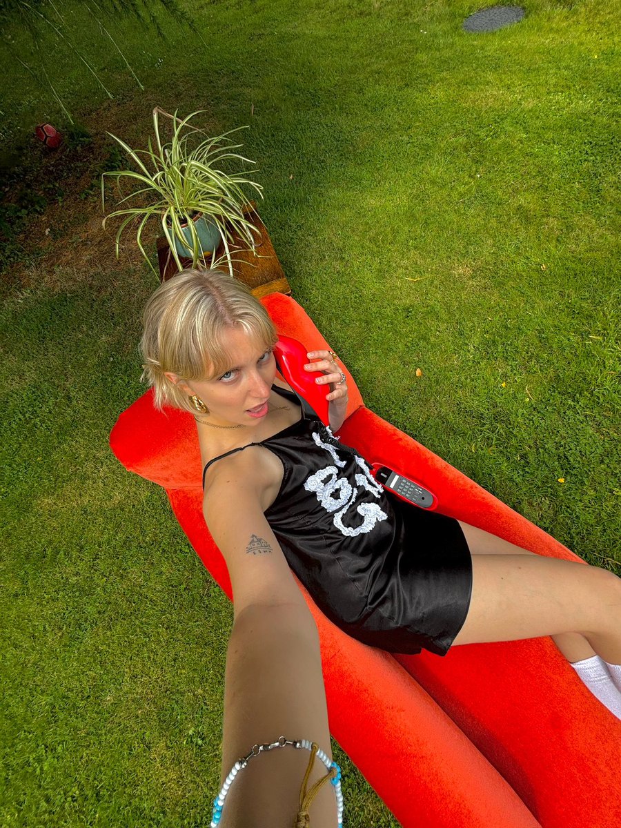 - ̗̀abbie ozard ̖́- tweet media