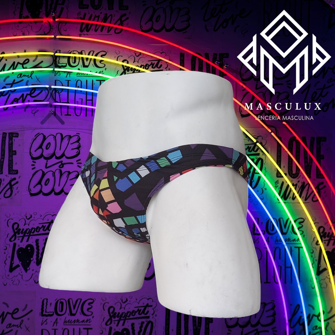 masculux's tweet photo. Listo para encender la noche. 🔥 #Suspensores #Seducción #Arequipa #Masculux https://t.co/iOkjNhxFDu