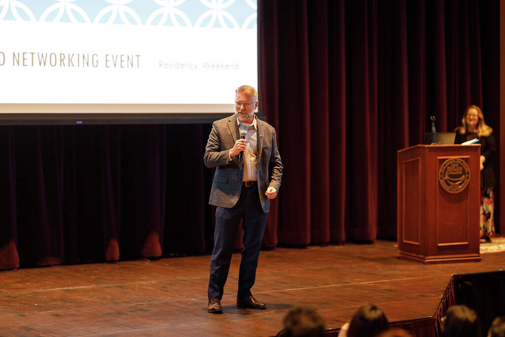 We were delighted to welcome more than 500 #ExecutiveMBA students to New England College recently! 🏢🌎 Explore our popular program and start your journey toward becoming a future business leader with NEC! 💼 Go to nec.edu/programs/busin…. #BusinessLeadership #CareerAdvancement