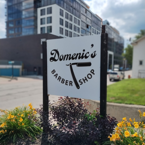 SpeedproBarrie's tweet image. Domenic's Barber Shop is opening soon!   We had the pleasure of looking after the signage out front for this new business.  Please join us in welcoming him to our community!

#StorefrontSigns #MarketingThatWorks #SignsThatWork #SpeedProBarrie #SpeedProSigns #Barrie