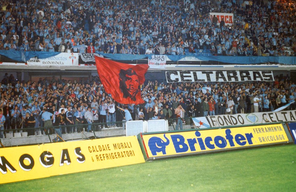 culturayesenzia's tweet image. Graderío de celtarras.