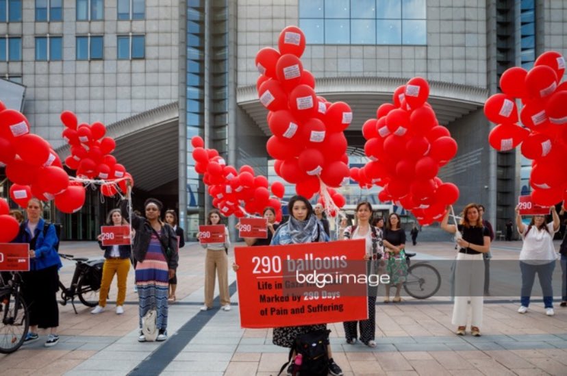 care_eu's tweet photo. 290 #RedBallons marking 290 days of war in #Gaza appeared in Brussels as the @EUCouncil #FAC start this morning.  Time is running out. THE #EU MUST ACT NOW!   #CeasefireNOW https://t.co/bCCoNear1T