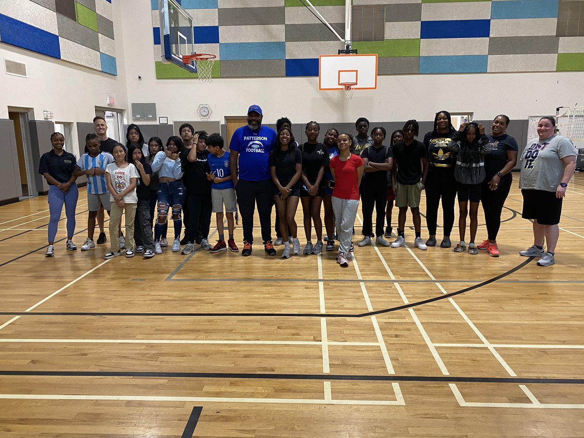 tee time tweet media