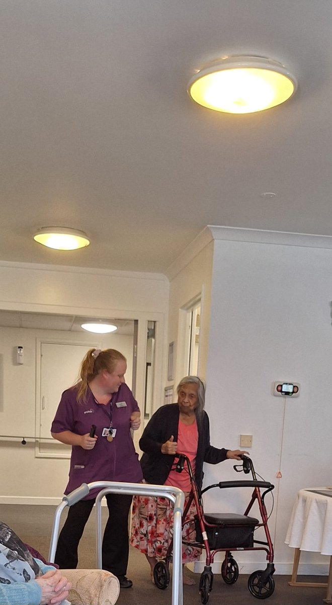 BiltonCourt's tweet photo. This afternoon was a bit of zest then a sing along and dance #biltoncourt #wellbeing https://t.co/TqEuwCwM2b
