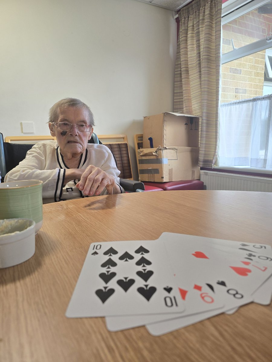 This morning was a bit of go fish card game #CardGames #biltoncourt