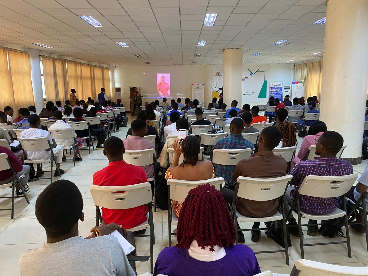 GraciaJulienne's tweet photo. TECH COMMUNITIES DAY 🇹🇬 💜

#techcommunitiesday #gdsclbs https://t.co/YjEuQwWre9