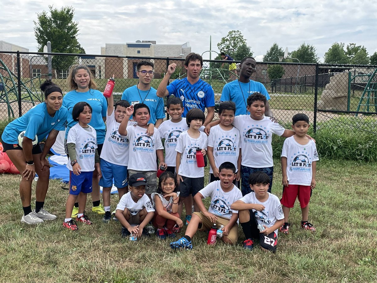 A big thank you to <a href="/AnnapolisBlues/">Annapolis Blues FC</a> for letting Mark Nakamura come out and share his love of the game with our students! <a href="/CSconnect_MCPS/">MCPS Community Schools Team</a>