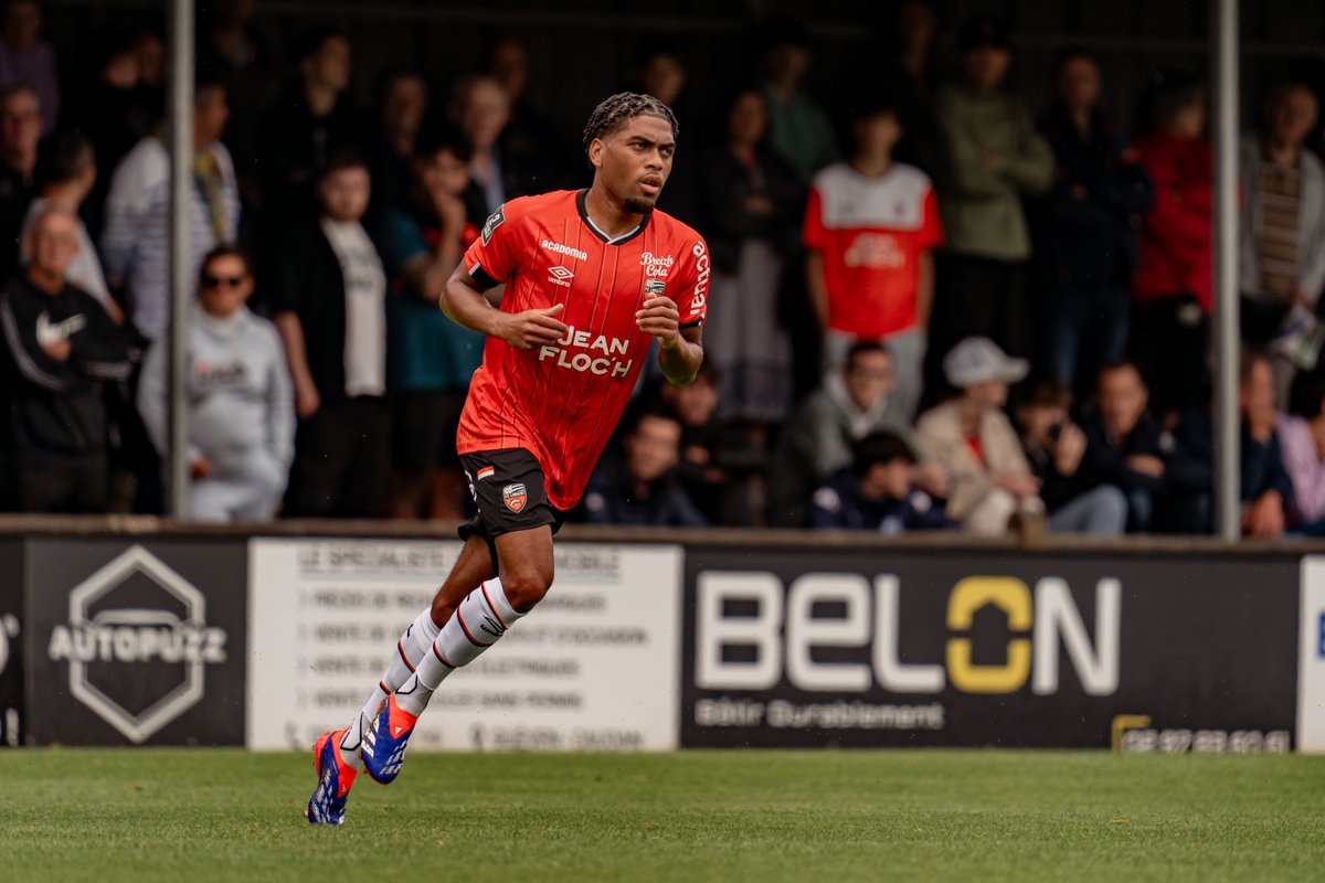 FC LORIENT 🐟 tweet media