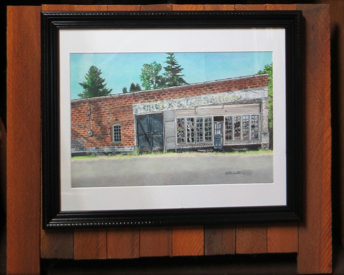 nethompson_nina's tweet photo. I've got Chuck's Gas Station on display in my art studio now. 🙂
#artwork #artondisplay #wallart #coloredpencildrawings #drawings #pacificnorthwestart #oregonart #chucksgasstation #traditionalart https://t.co/wziBQdB5PX