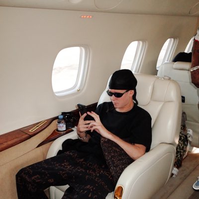 luckykuzco's tweet photo. #NouvellePhotoDeProfil https://t.co/2Pg5tGpWHA