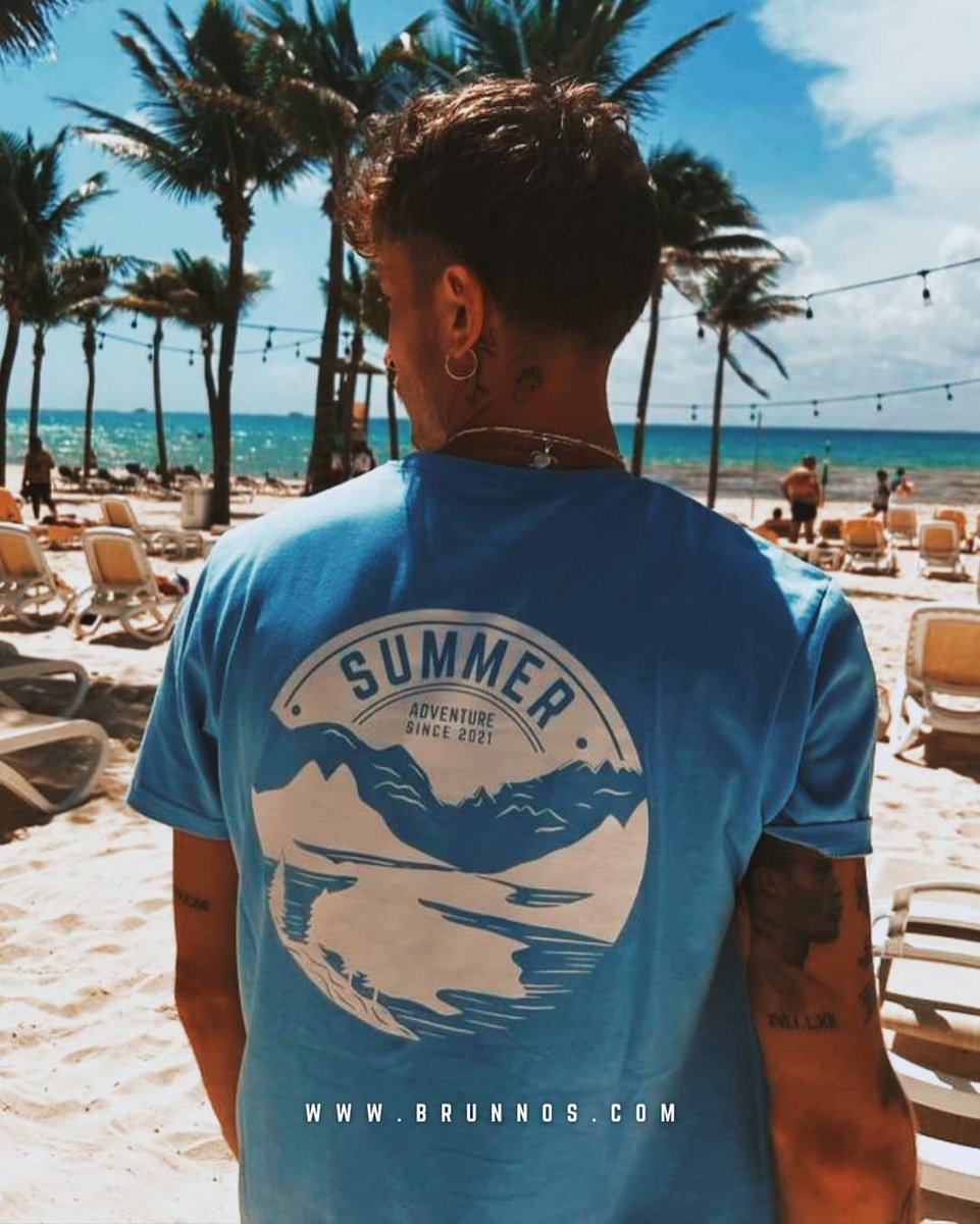 brunnosmoda's tweet photo. ¡Este verano, haz que cada día sea una aventura!☀️🐋

✨ Consigue nuestra camiseta de moda ✨ en nuestra tienda online https://t.co/Ft6MU2KrdS 🛒  o en nuestro punto de venta ATMÓSFERA JEANS, 📍 C\Octavio Cuartero 25, Albacete. https://t.co/206l9UBoHM