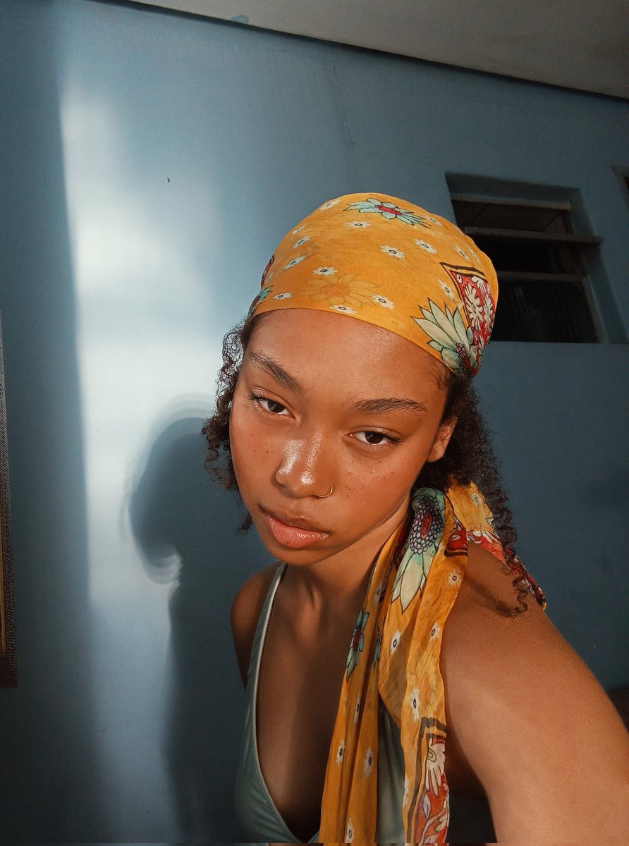 isaa_222's tweet photo. Melanina... Eu te amo https://t.co/rZWcEMTGLq