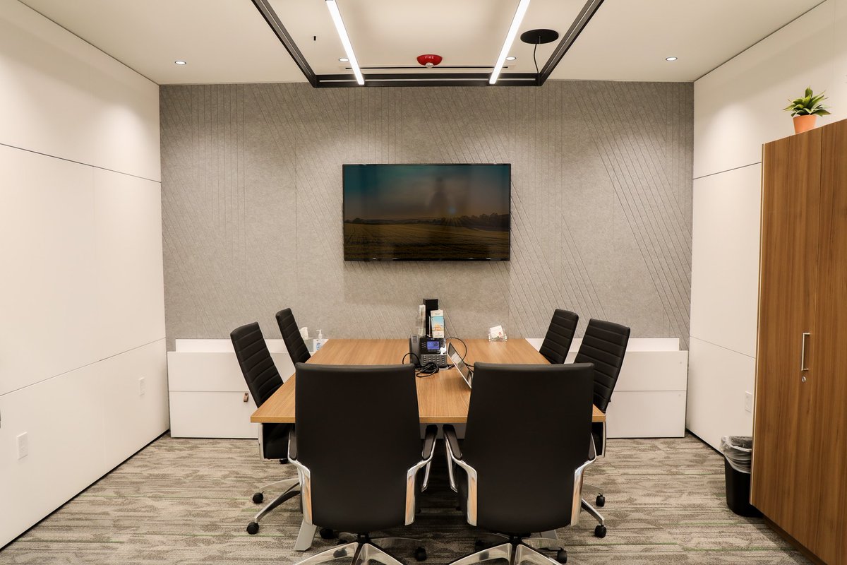 SpacesIncKC's tweet photo. Check out our new project for @CentralBankMW at their new Rainbow Branch Location! 

Read more about it here: 
https://t.co/yWT5JUgYbU

https://t.co/wiYzs8vRVY

#spacesinc #intentionalinteriors #corporateinteriors #corporatespaces #interiors #commercialspaces #kansascity https://t.co/hylewgYkvk