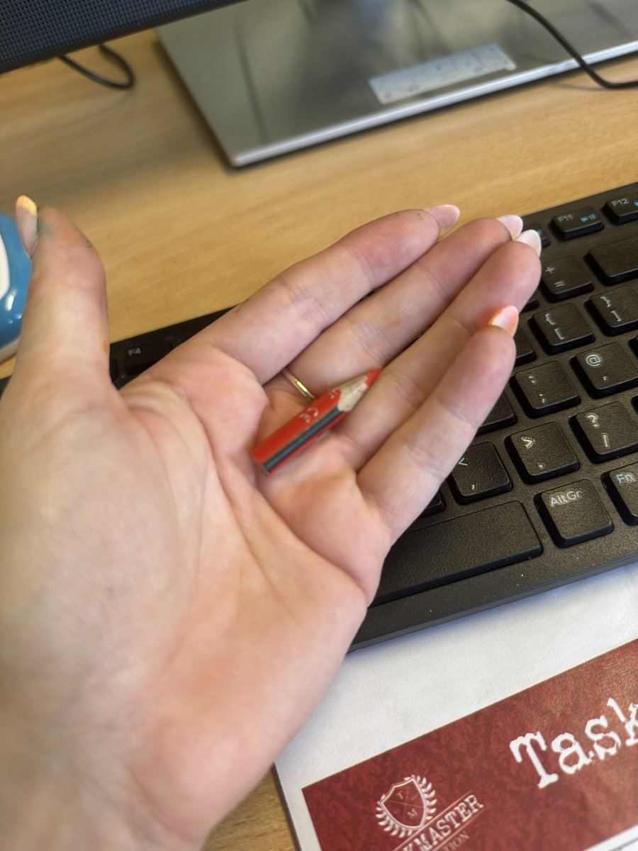 Emily Weston tweet media