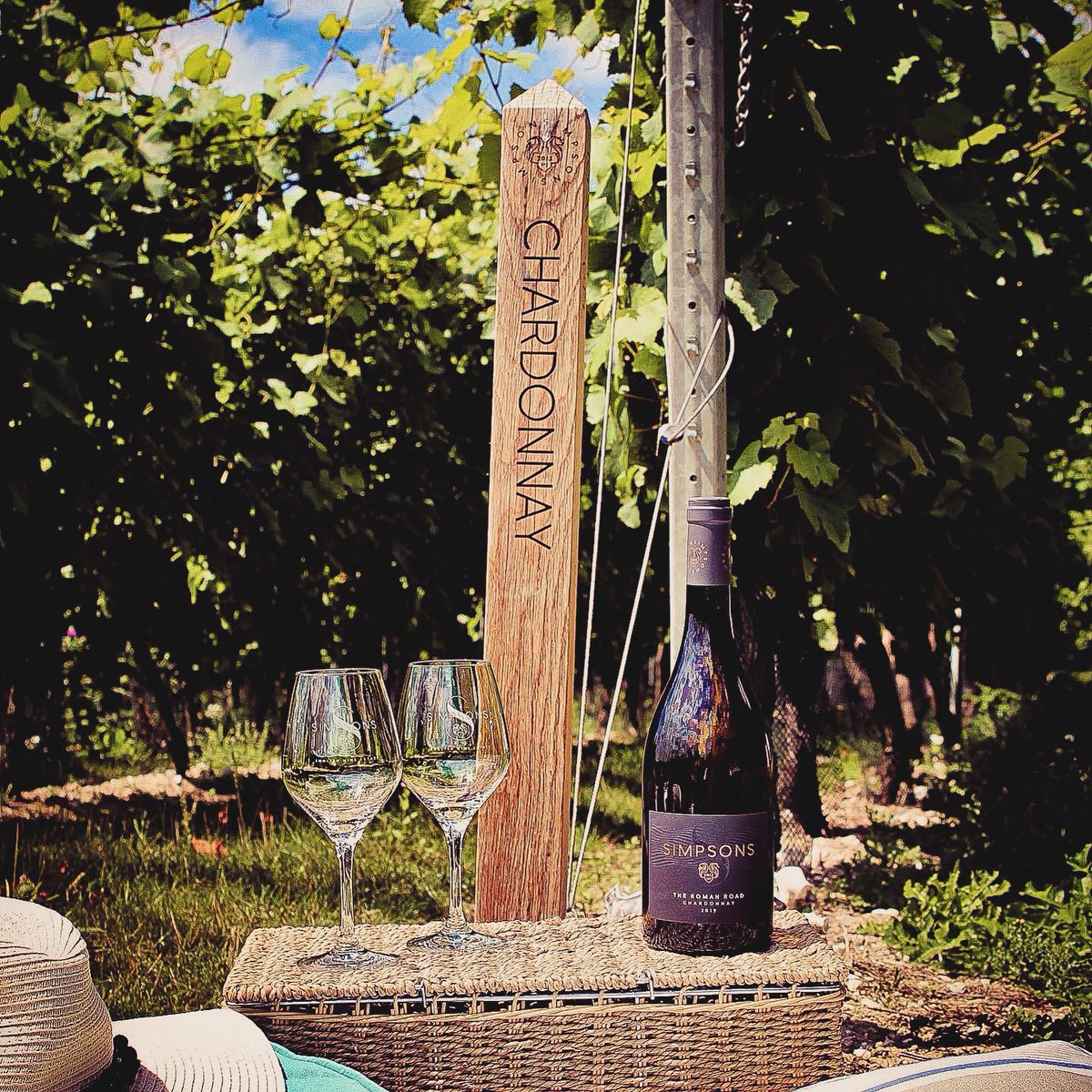 Picnic season is upon us… 🧺 
 
What could be better than popping the cork on a nicely chilled bottle of our Roman Road Chardonnay to really bring that picnic perfection?

Visit simpsonswine.com/pages/shop-all to order by the bottle or case.
 
#Chardonnay #RomanRoad #Picnic #EnglishWine
