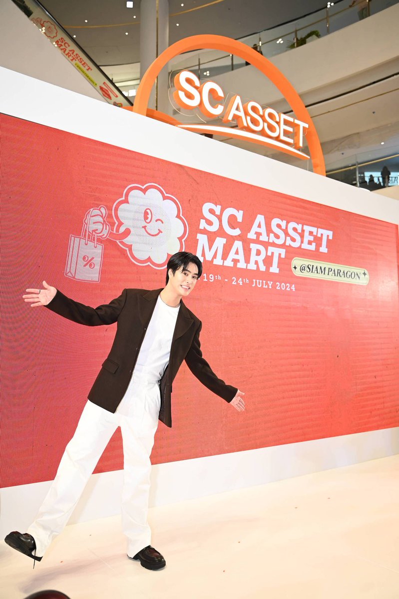 zoomdara_online's tweet photo. SC Asset ชวน #เจมีไนน์ เปิดตลาดช้อปสนั่น!! โปรดีที่สุดแห่งปี พบ 70 โครงการ แบรนด์ยอดนิยม ในงาน “SC ASSET MART” ลดสุดๆ แล้วจริงๆ ประเดิม แฟชั่นฮอลล์ ใจกลางสยามพารากอนเจ้าแรก 19-24 ก.ค. นี้
🔗 https://t.co/QSfTH3WfEZ
#Gemini_NT
#SCAssetMartxGemini
#SCAsset #SCAssetMart https://t.co/PDgr0rXAlp