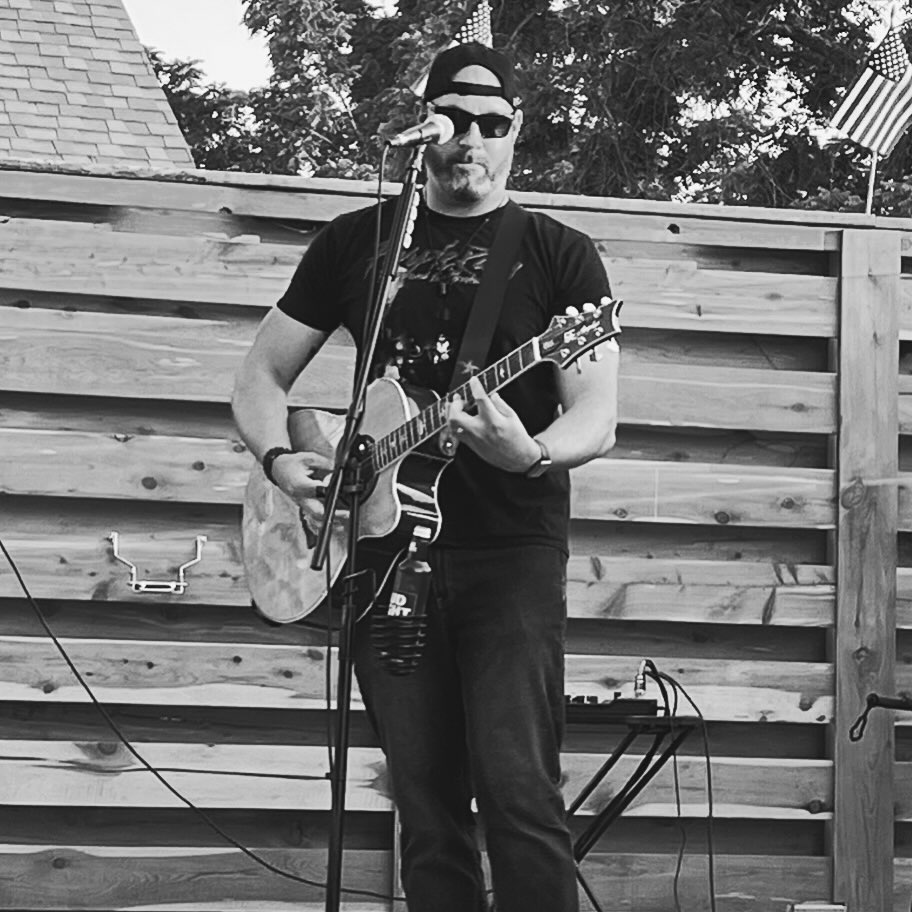 Rod's pulling double duty this week, today at the @3andgfoundation Golf Outing and Friday at Mulligan's in Powell at 8:30!