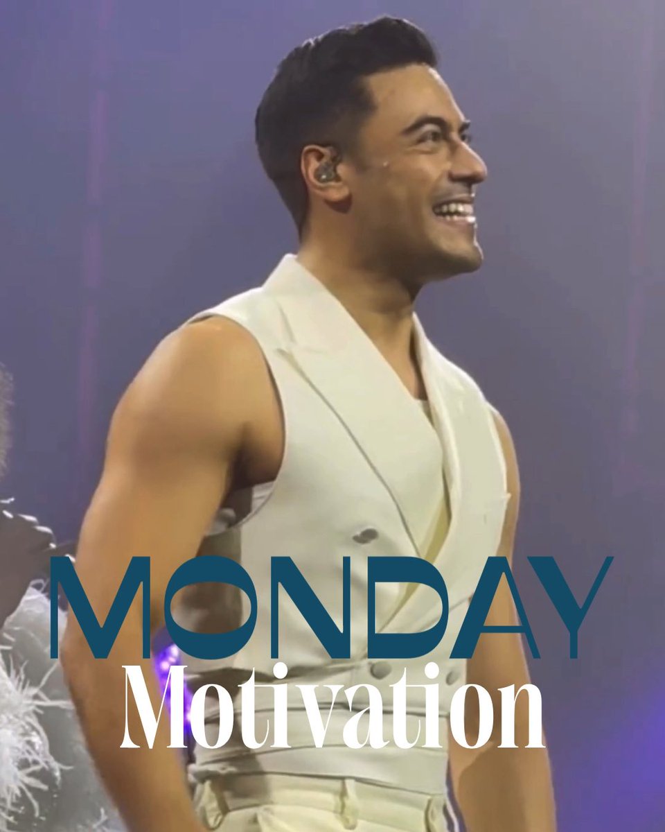 CR_CReandoS's tweet image. #MondayMotivation ♥️ este es de mis outfits favoritos de @_CarlosRivera en esta nueva gira de los XX años🫶 10/10 
#CarlosRiveraXX