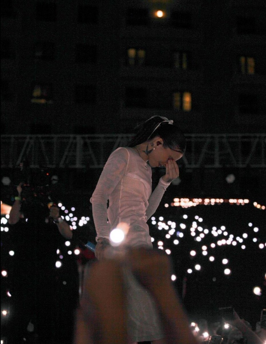 no debí ver esta foto ahora no voy a parar d llorar