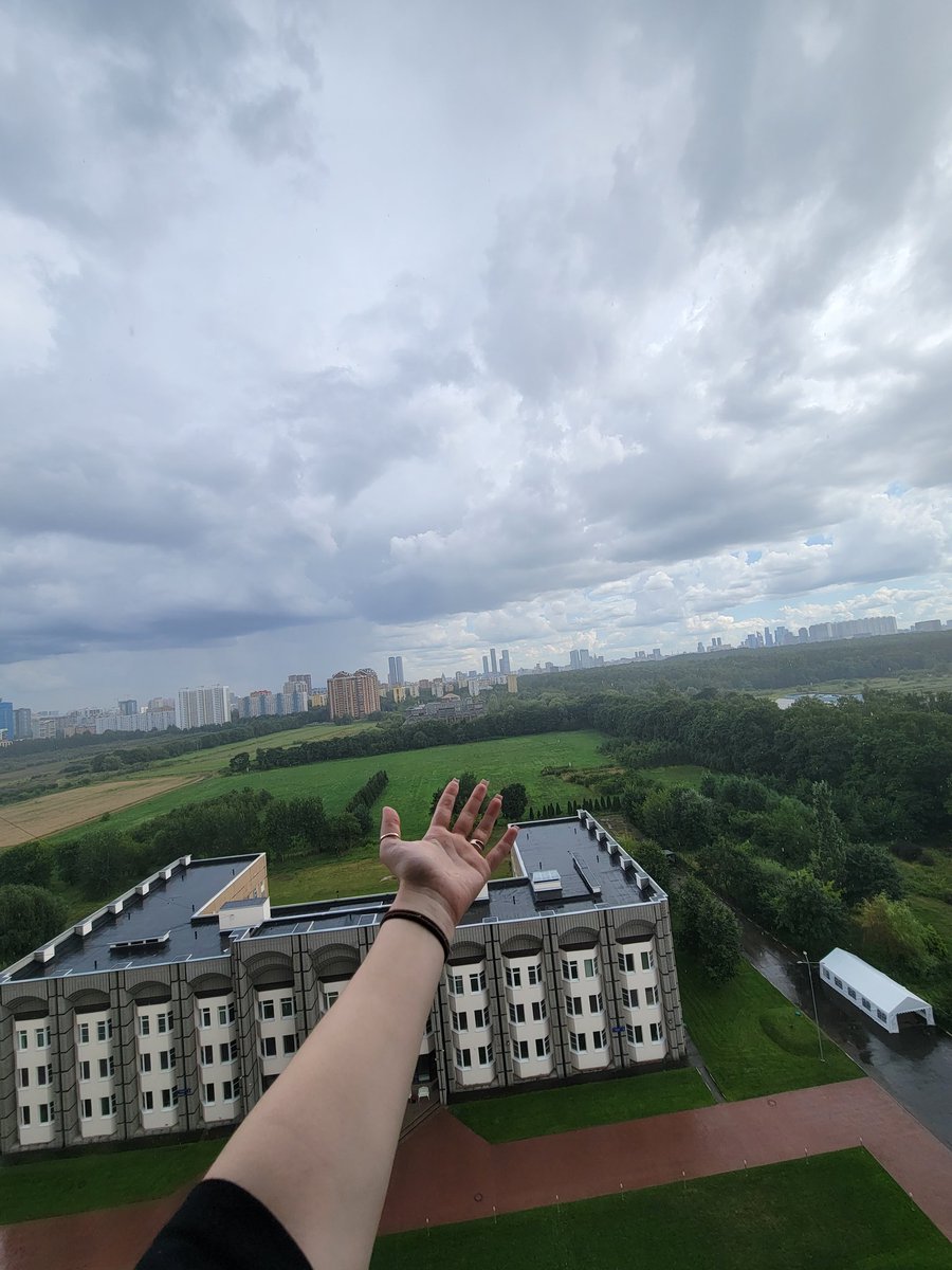 На мой др как всегда шёл дождь