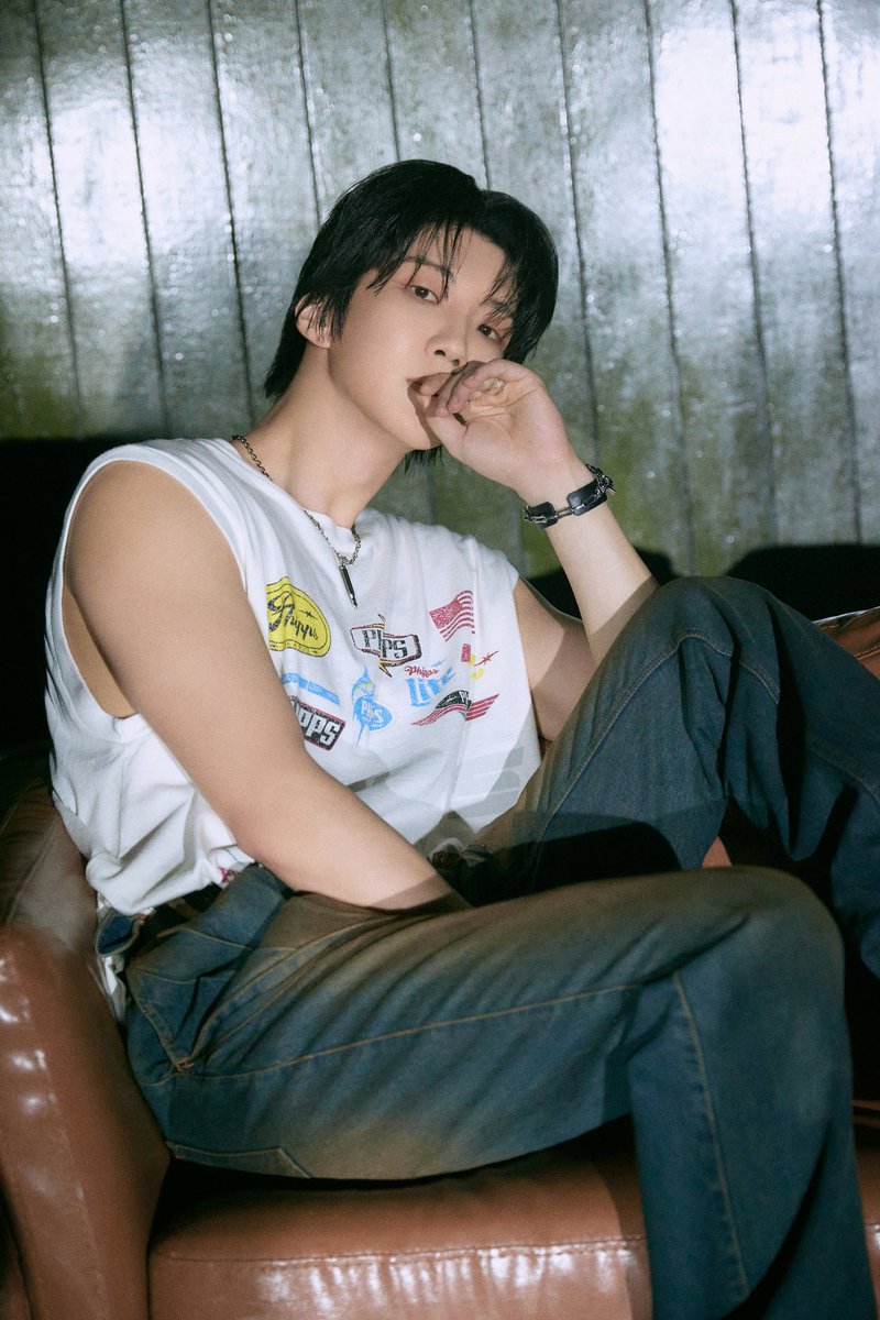 inquirersuper's tweet photo. Lee Seung-hoon's debut album was worth the wait. Here's our way of saying, "You've done well, Seung-hoon." 👏💙
Read our story:
https://t.co/5hc3zS7w4I
📷 YG Entertainment
#LeeSeunghoon_is_MyType
#이승훈 #LeeSeunghoon
@official_hoony_
#WINNER #위너 https://t.co/JN6KgzlqVy