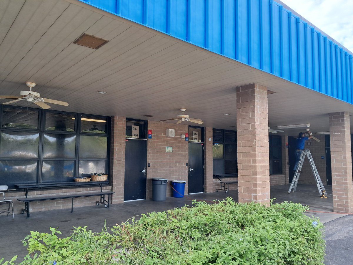 BucManatees's tweet photo. Best Home Services was at Buckingham this past weekend updating our playground. They built a ramp, so our students in wheelchairs can use the adaptive swing. The electricians installed new fans to keep our students cool. To help our school improvements, please scan the QR code. https://t.co/zu7h3h4FP5