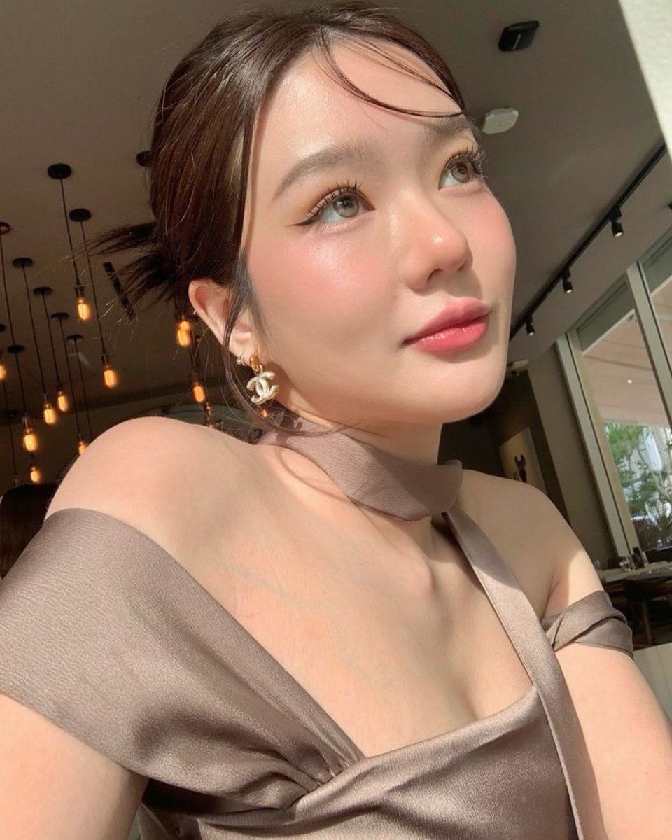darktriat187's tweet photo. น้องวาวเนินนมขาวเนียน สูงหุ่นดีน่าล่อ ดาวมศว #สาวน่าเย็ด #สาวน่ารัก  #วิจารณ์์คนใกล้ตัว #วิจารณ์สาวน่าเย็ด #นักศึกษาึกษาน่ารัก https://t.co/C1YuOCgZkb